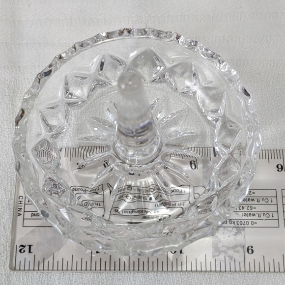 ๐จ๐ฆ Ring Keeper (Free with a bundle of 3+ items.) - Picture 2 of 3